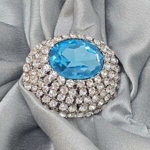 🔥New On Trend Aqua Crystal Cluster Pin